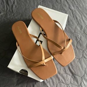 Aldo Kederi sandals, brown, size 8.5